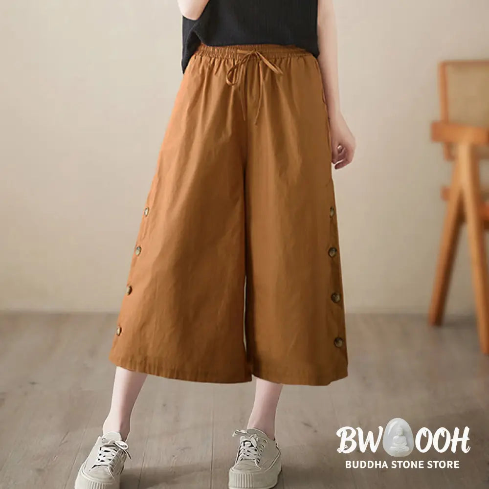 Buddha Stones Plain Buttoned Side Design Capri Cropped Women&