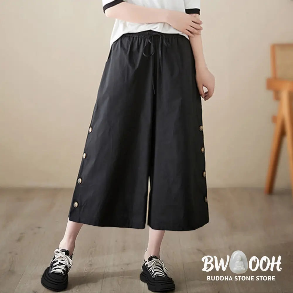 Buddha Stones Plain Buttoned Side Design Capri Cropped Women&