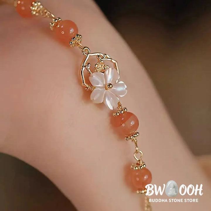 BWOOOH Red Agate Tridacna Stone Flower Confidence Bracelet - Red Agate(Confidence*Calm) - Bracelet