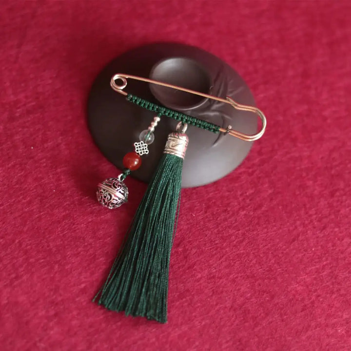 BWOOOH Retro Bell Tassels Brooch