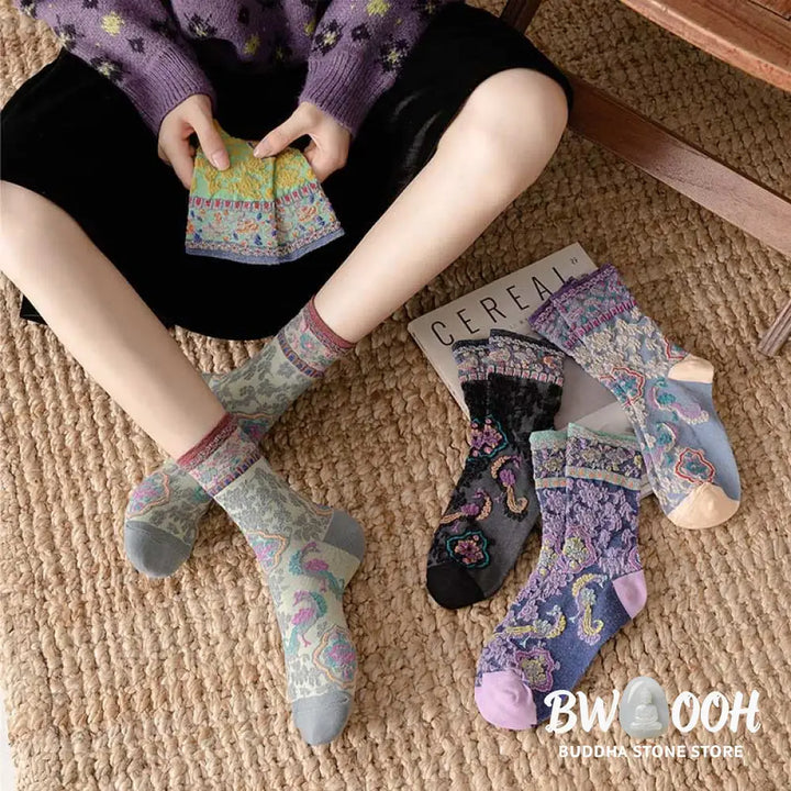 Buddha Stones Retro Embossed Floral Pattern Micro Crew Women Cotton Socks - Women’s Socks