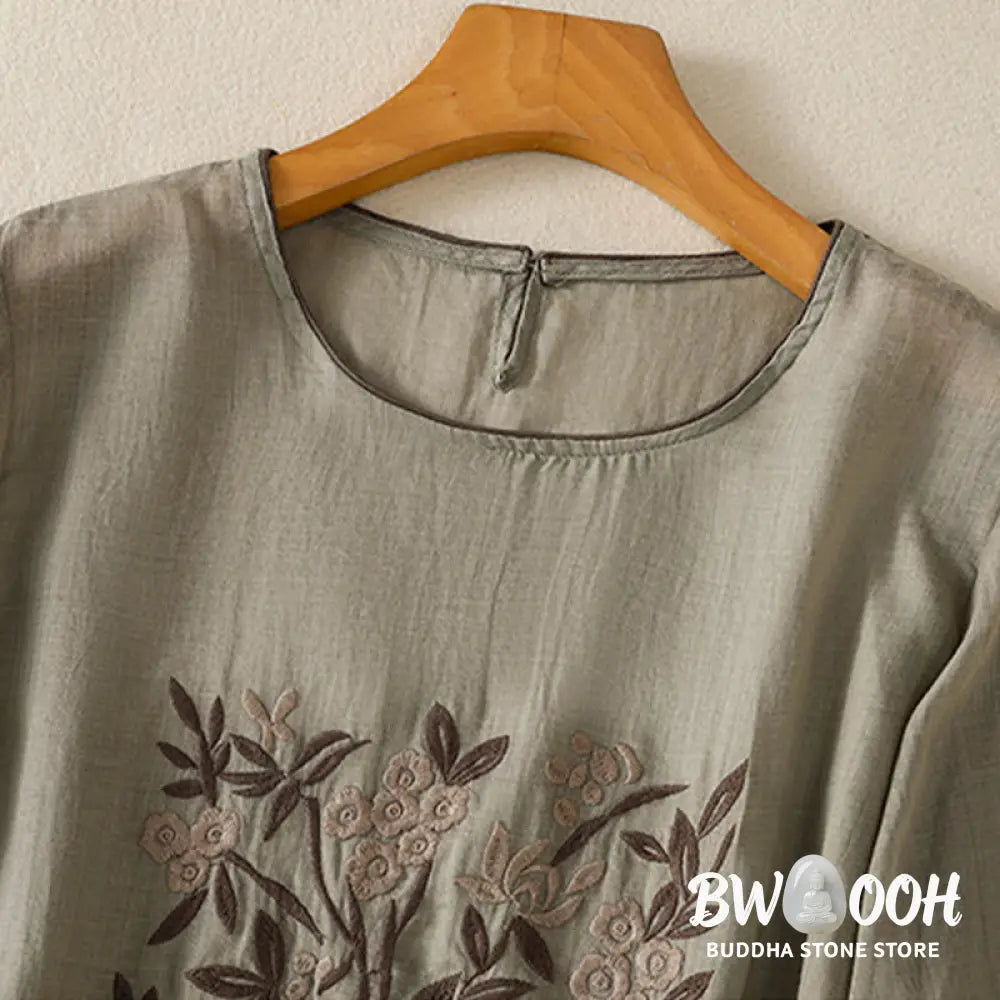 Buddha Stones Retro Embroidery Floral Three Quarter Sleeve Women’s Cotton T-Shirt - Women’s T-Shirts
