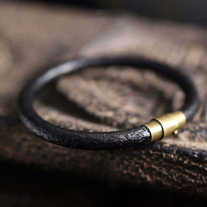 BWOOOH Retro Leather Luck Healing Copper Magnetic Buckle Bracelet - Brown / 13-14cm - Bracelet Bangle