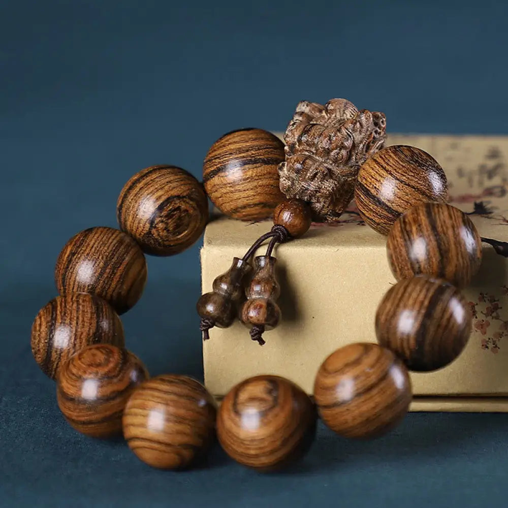 Buddha Stones Rosewood Green Sandalwood Small Leaf Red Sandalwood Dragon Carved Protection Bracelet - BWOOOH - Bocote