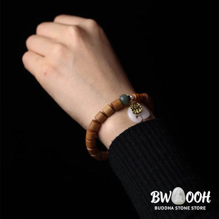 BWOOOH Sandalwood Jade Elephant Protection Bracelet - Sandalwood&amp;Jade - Bracelet