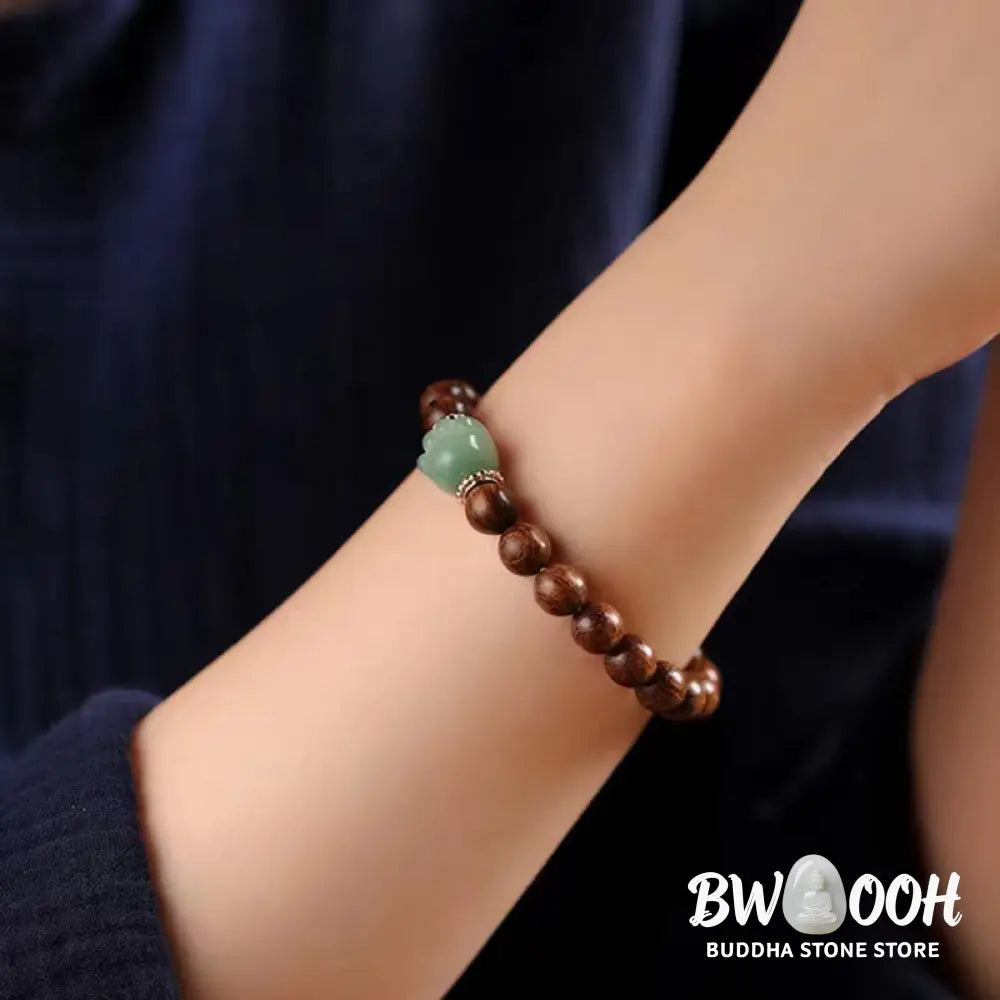 BWOOOH Sandalwood Lovely Cat Paw Protection Bracelet - Sandalwood - Bracelet