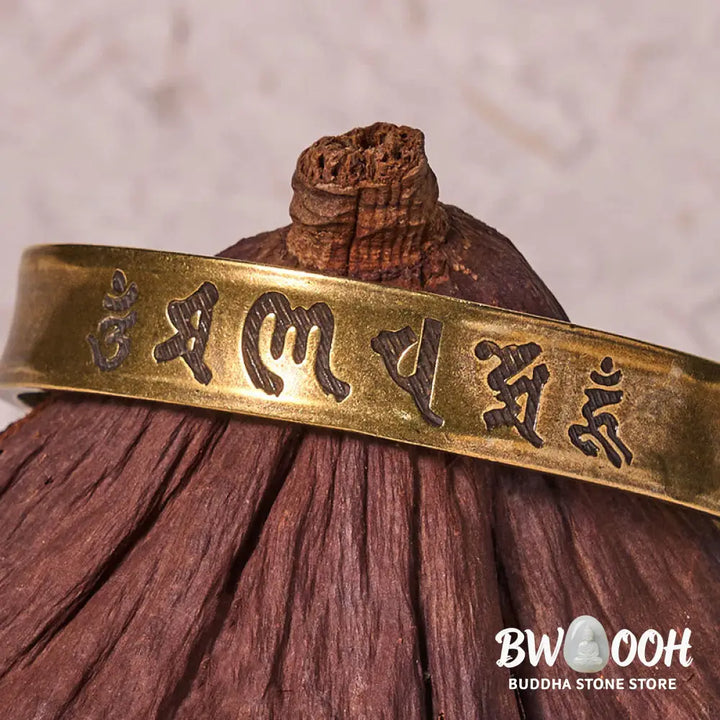 Buddha Stones Six True Words ’om Mani Padme Hum’ Heart Sutra Copper Brass Inner Peace Cuff Bracelet Bangle - BWOOOH