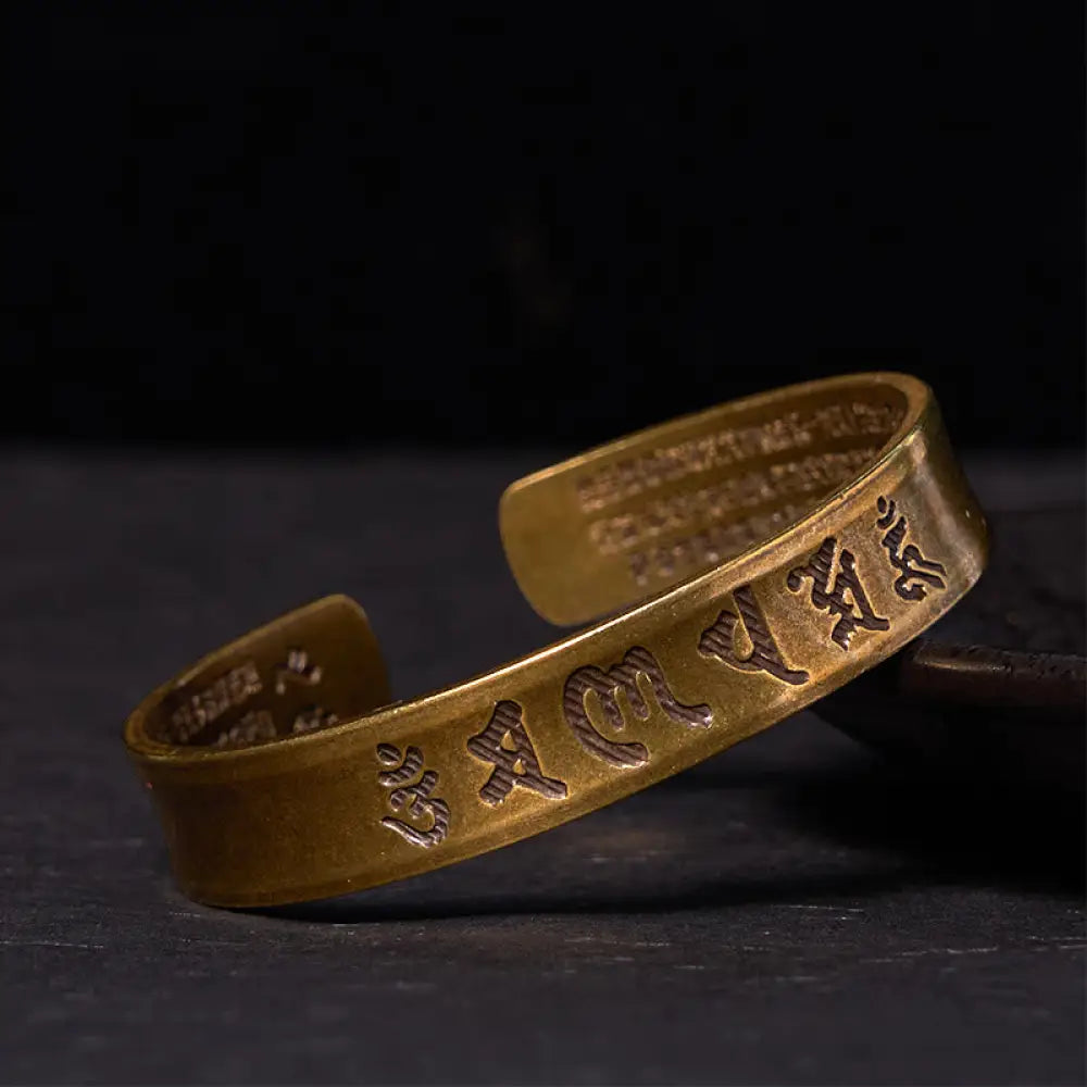 BWOOOH Six True Words ’om Mani Padme Hum’ Heart Sutra Copper Brass Inner Peace Cuff Bracelet Bangle - BWOOOH