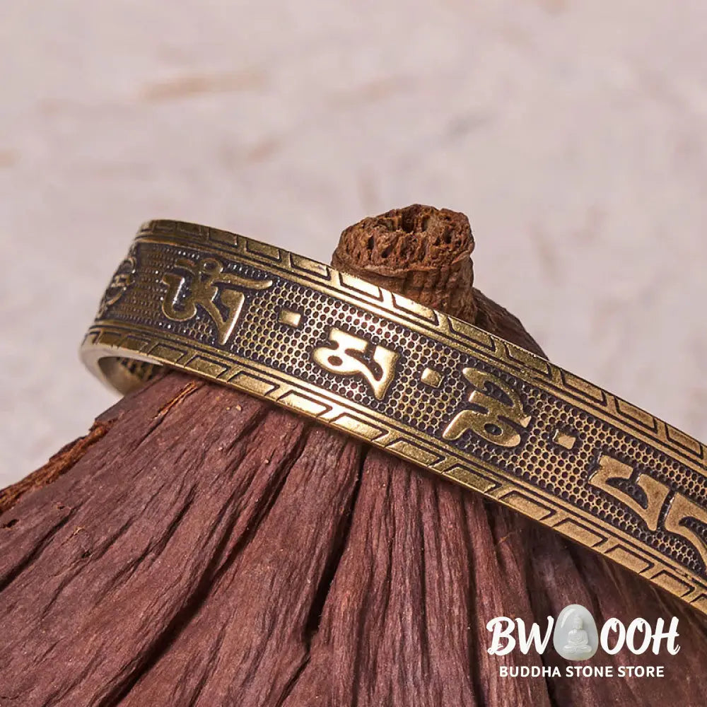 Buddha Stones Six True Words ’om Mani Padme Hum’ Heart Sutra Copper Brass Luck Wisdom Bracelet Bangle - BWOOOH