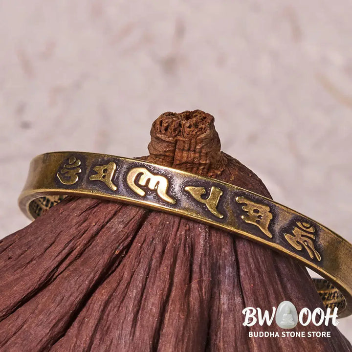 Buddha Stones Six True Words ’om Mani Padme Hum’ Heart Sutra Copper Brass Wisdom Peace Cuff Bracelet Bangle - BWOOOH