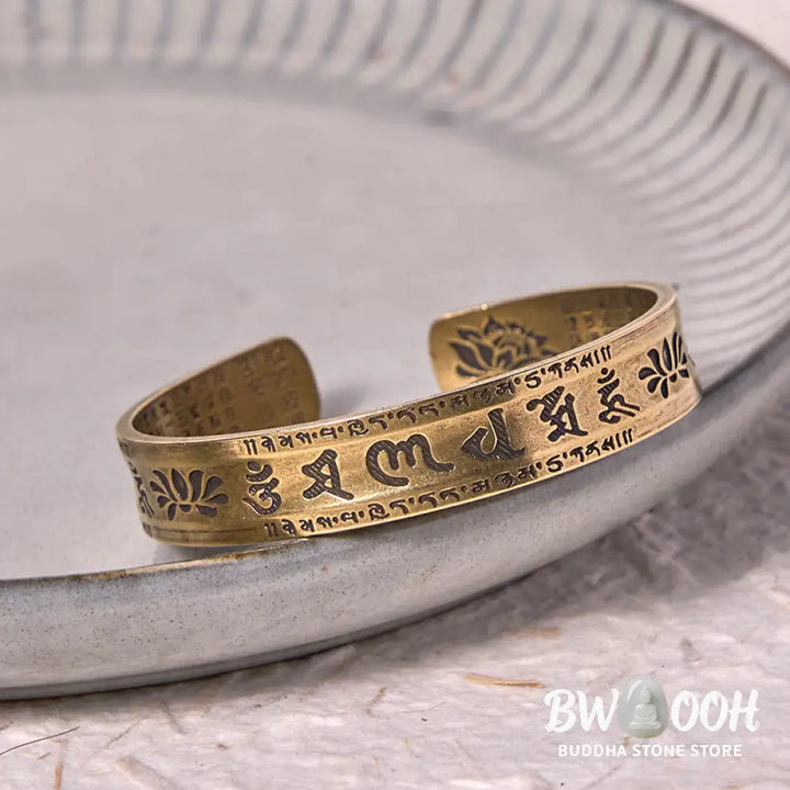 Buddha Stones Six True Words ’om Mani Padme Hum’ Heart Sutra Lotus Copper Brass Peace Cuff Bracelet Bangle - BWOOOH