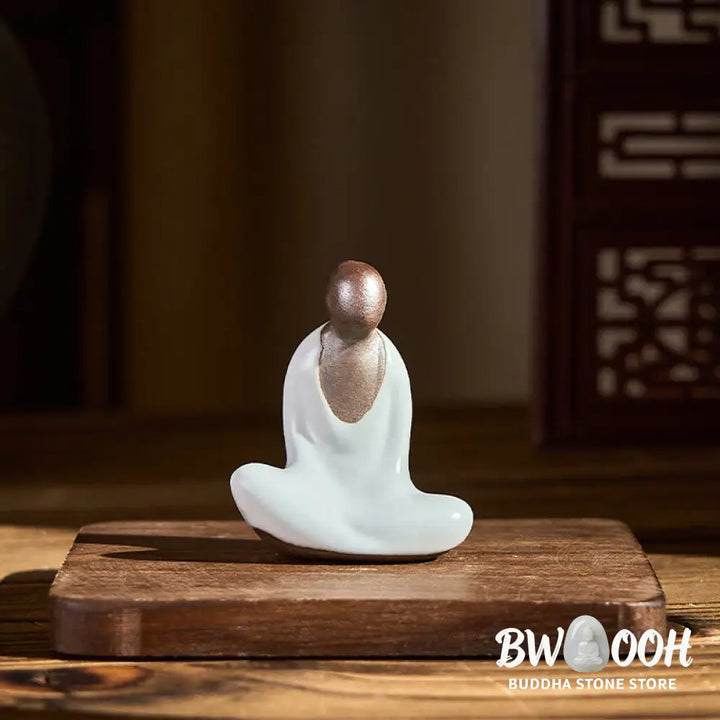 BWOOOH handcrafted Buddha statue - Small Formless Buddha Meditating Ce
