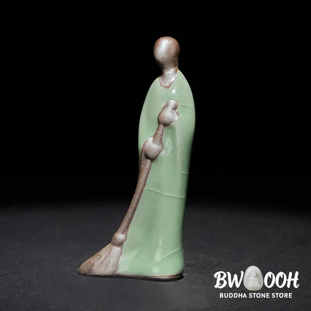BWOOOH handcrafted Buddha statue - Small Formless Buddha Sweeping Monk