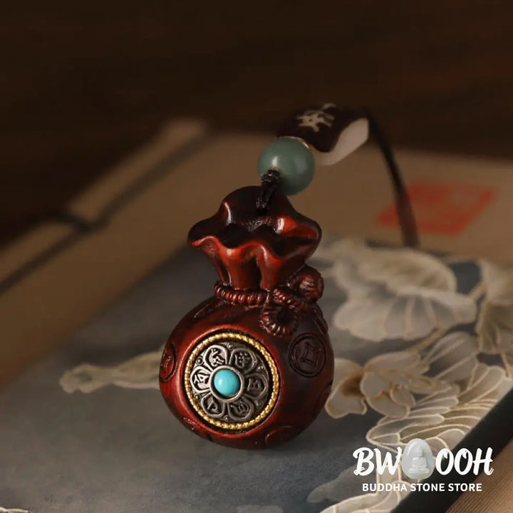 Buddha Stones Small Leaf Red Sandalwood Green Sandalwood Money Bag Om Mani Padme Hum Rotatable Protection Hanging