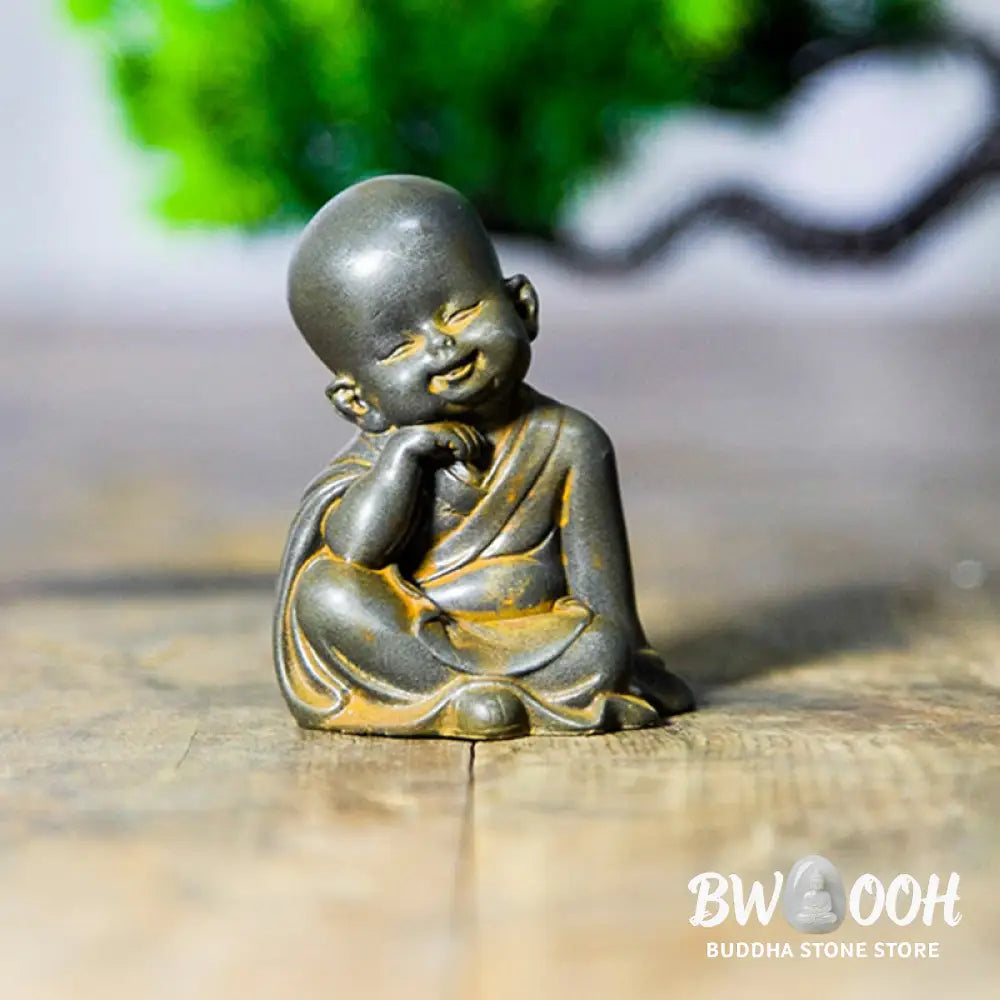 BWOOOH resin Buddha statue - Small Meditating Monk Iron Powder R