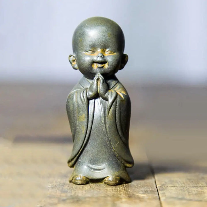 BWOOOH resin Buddha statue - Small Meditating Monk Iron Powder R