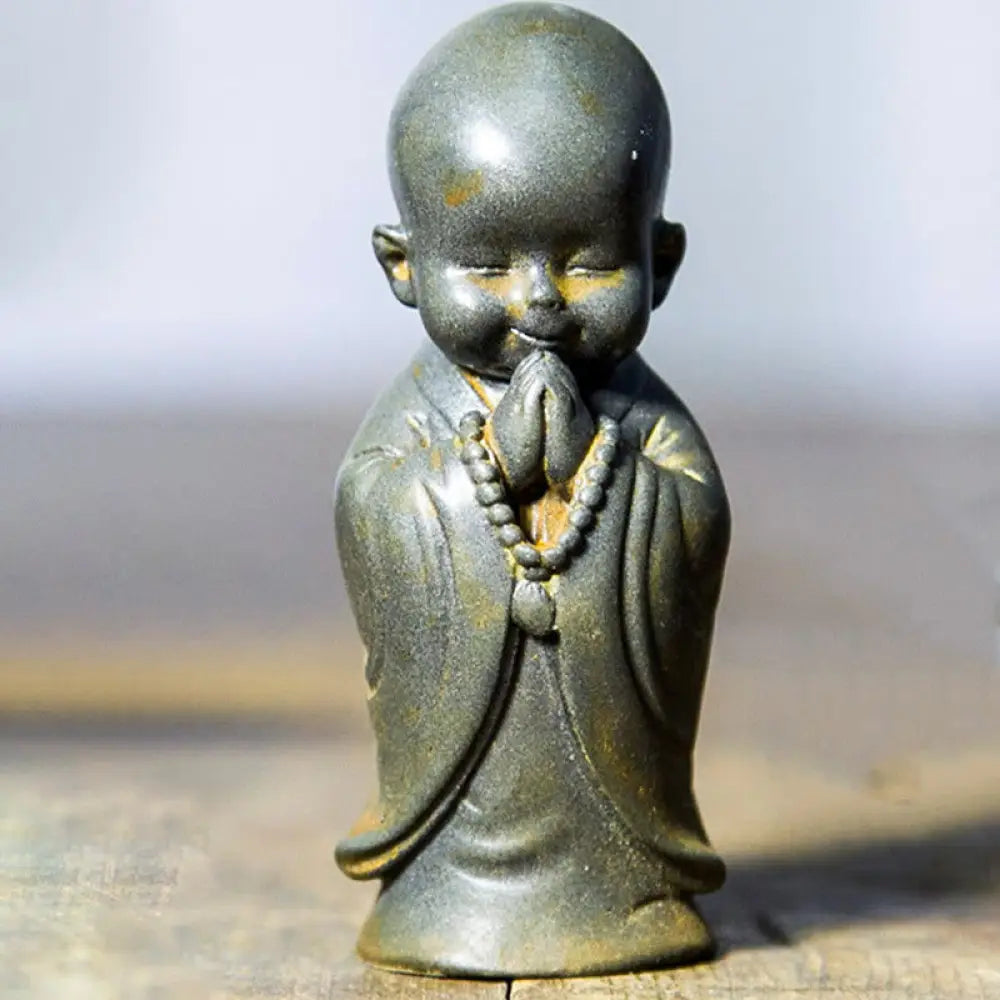 BWOOOH resin Buddha statue - Small Meditating Monk Iron Powder R