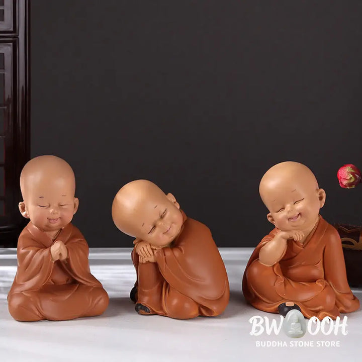 BWOOOH resin Buddha statue - Small Mini Meditation Praying Monk 