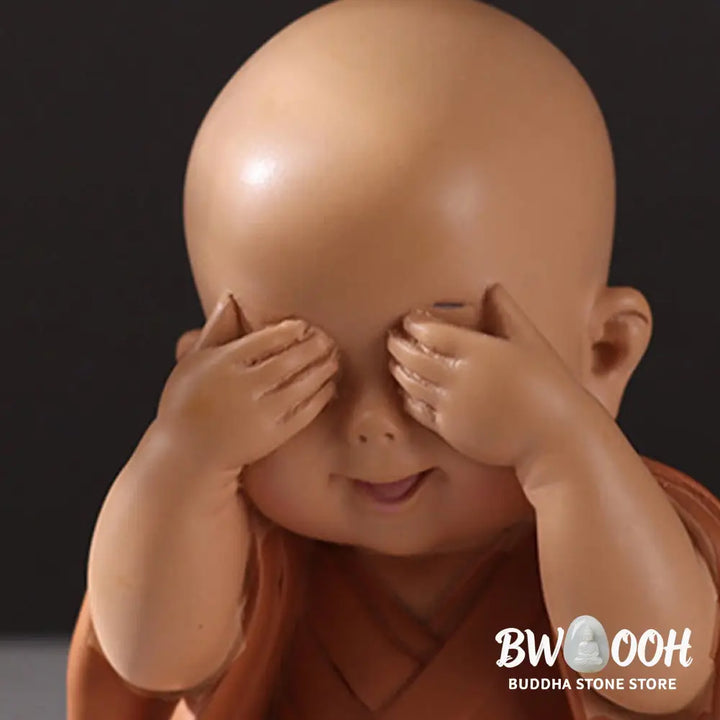 BWOOOH resin Buddha statue - Small Mini Meditation Praying Monk 