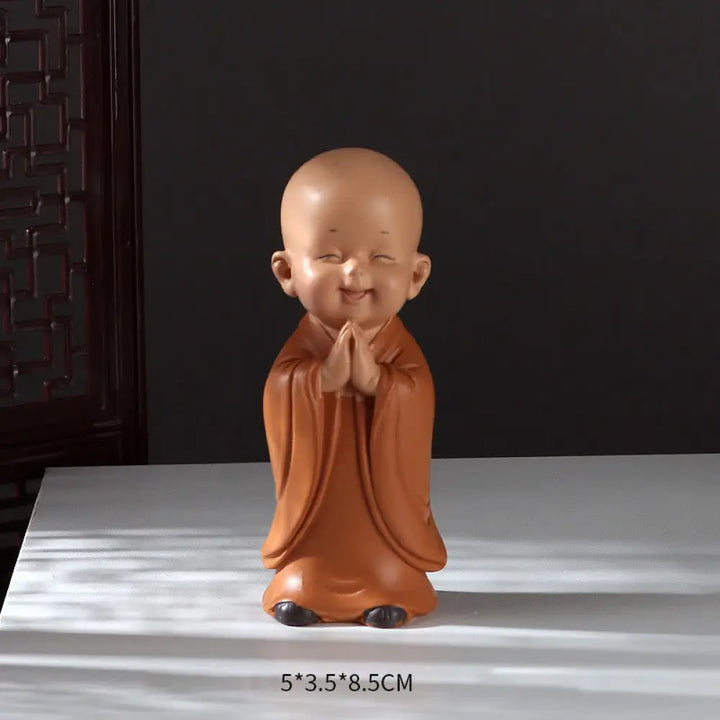 BWOOOH resin Buddha statue - Small Mini Meditation Praying Monk 