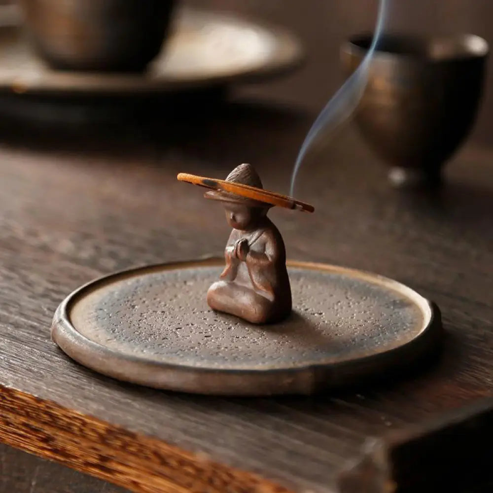 BWOOOH Small Person Meditation Ceramic Spiritual Healing Incense Burner - Small Person Meditation Incense Burner