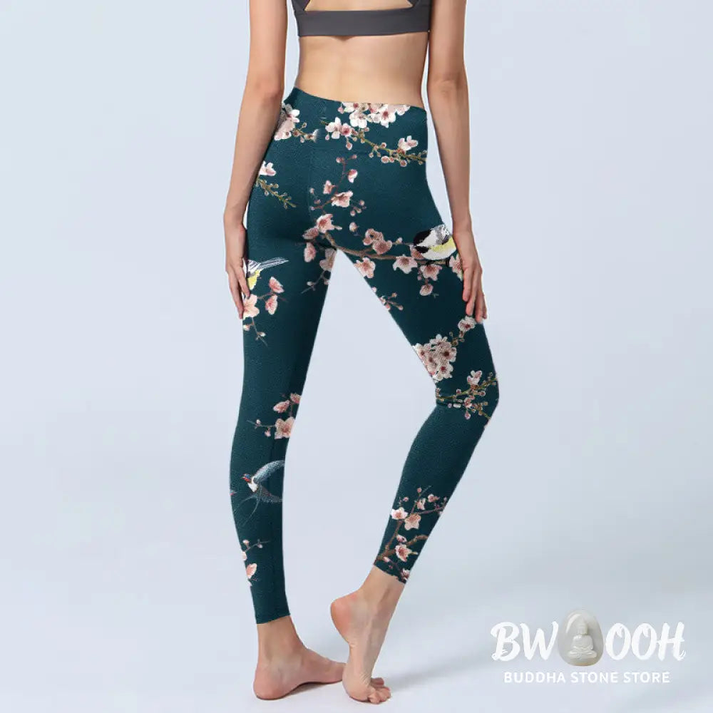 BWOOOH printed yoga leggings - Sparrow Swallow Peach Blossom Pattern Pr
