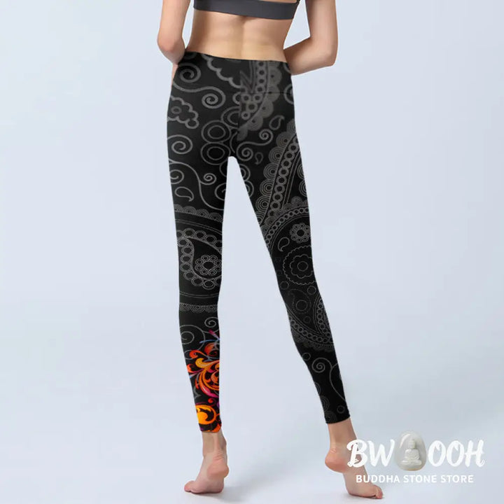 Buddha Stones Strong Contrast Flower Paisley Pattern Gym Leggings Women&