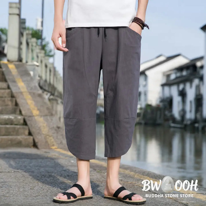Buddha Stones Summer Casual Simple Plain Tapered Design Drawstring Men’s 7-8 Length Cotton Linen Pants With Pockets