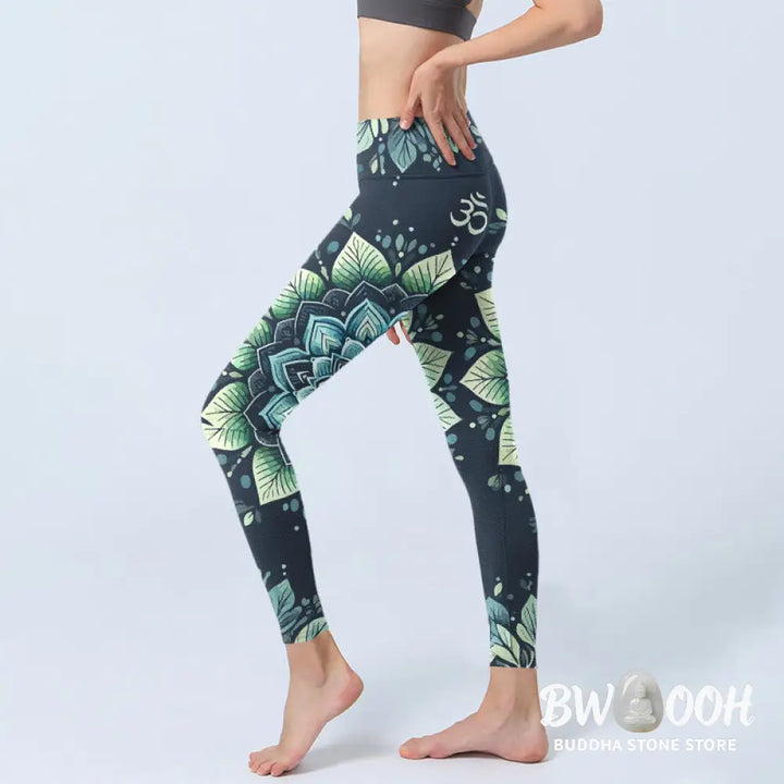 BWOOOH printed yoga leggings - Symmetrical Om Symbol Flower Pattern Pri