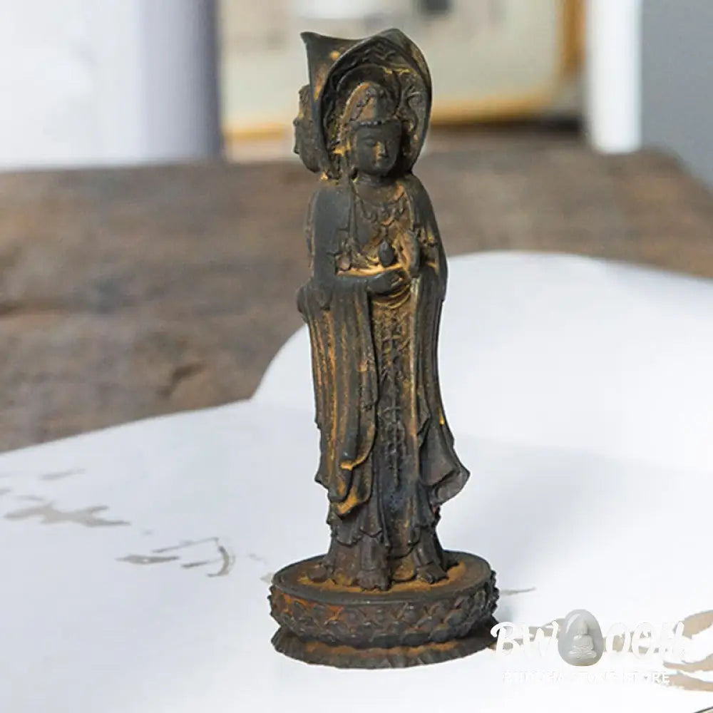 BWOOOH resin Kwan Yin statue - Three-sided Kwan Yin Avalokitesvara