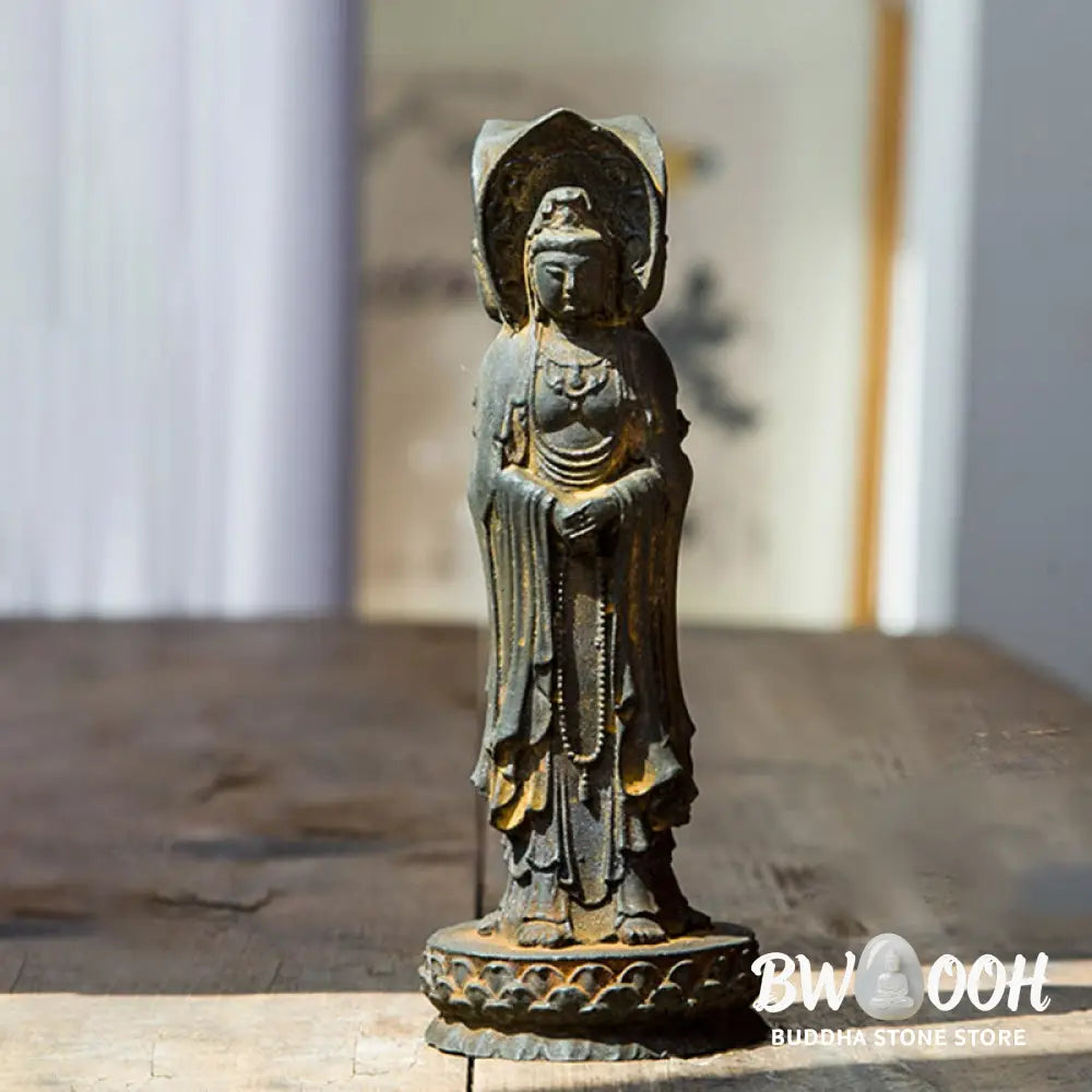 BWOOOH resin Kwan Yin statue - Three-sided Kwan Yin Avalokitesvara