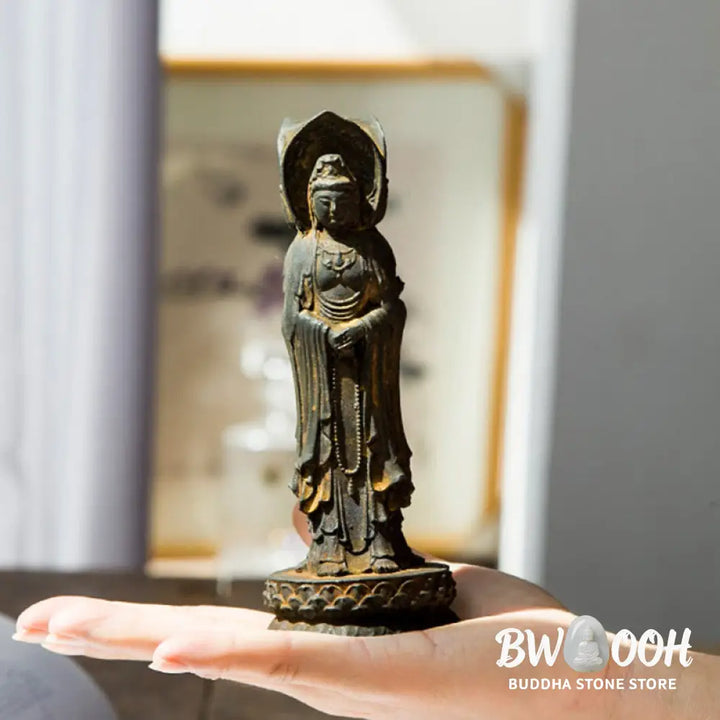 BWOOOH resin Kwan Yin statue - Three-sided Kwan Yin Avalokitesvara