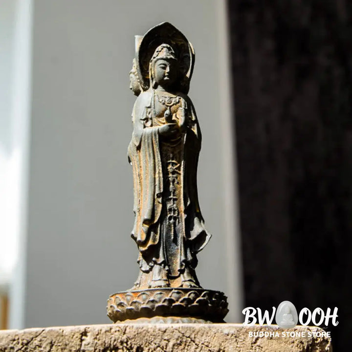 BWOOOH resin Kwan Yin statue - Three-sided Kwan Yin Avalokitesvara