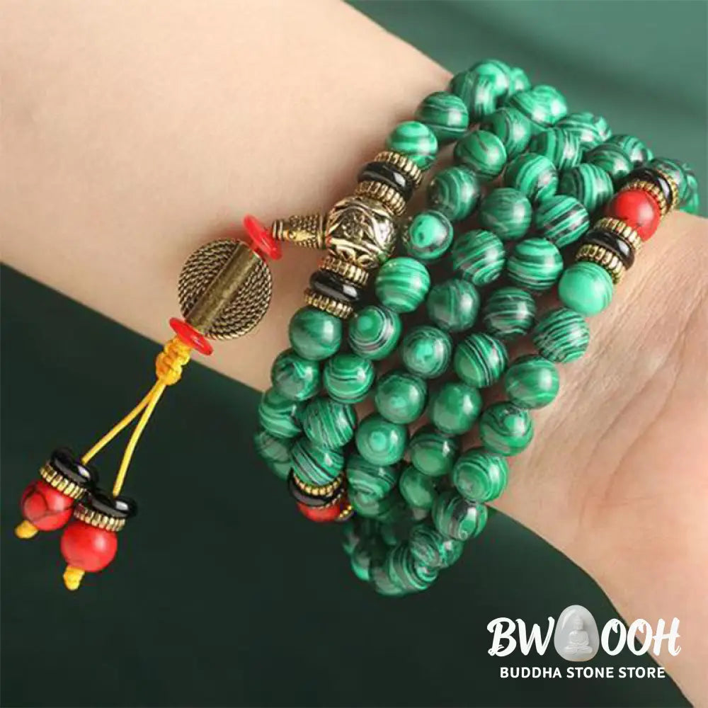 BWOOOH Tibetan 108 Mala crafted from 8MM natural Malachite beads. This versatile handmade bracelet-necklace offers spiritual protection, aids anxiety release, and promotes inner peace. - View 3