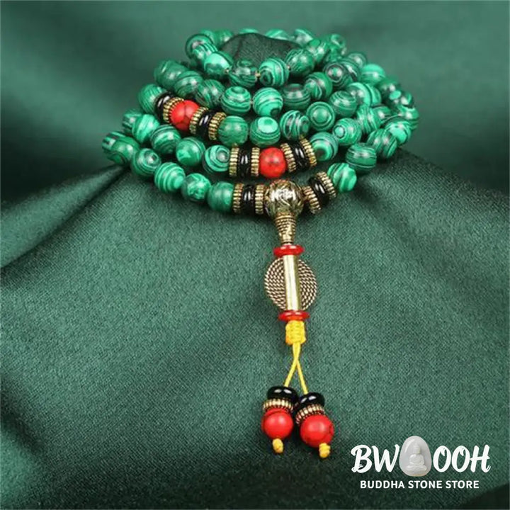 BWOOOH Tibetan 108 Mala crafted from 8MM natural Malachite beads. This versatile handmade bracelet-necklace offers spiritual protection, aids anxiety release, and promotes inner peace. - View 5