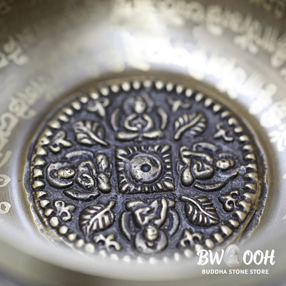 BWOOOH Tibetan Sound Bowl Handcrafted for Yoga Mindfulness and Meditation Singing Bowl Set - 4.72IN (12CM)