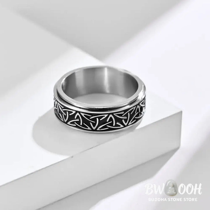 Buddha Stones Triangle Knot Triquetra Titanium Steel Calm Rotatable Ring - BWOOOH - Ring
