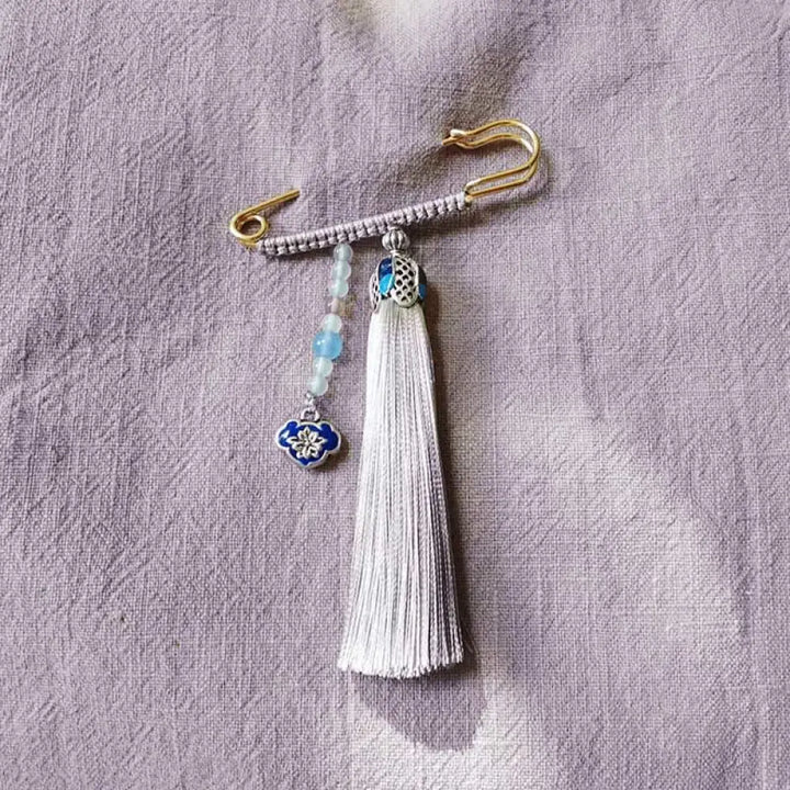 Buddha Stones Vintage Chalcedony Beads Tassels Positive Brooch - Light Gray - Brooch