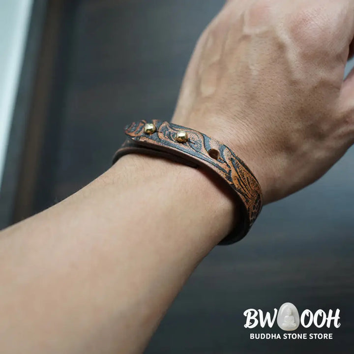 Buddha Stones Vintage Printed Leather Adjustable Buckle Balance Bracelet - Brown(Wrist Circumference: 15-18cm)