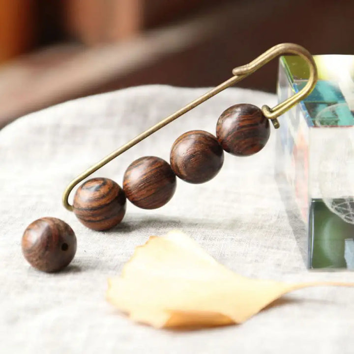 Buddha Stones Vintage Sandalwood Agathis Alba Ebony Wood Peltogyne Beads Healing Brooch - Tiger Skin Sandalwood - Brooch