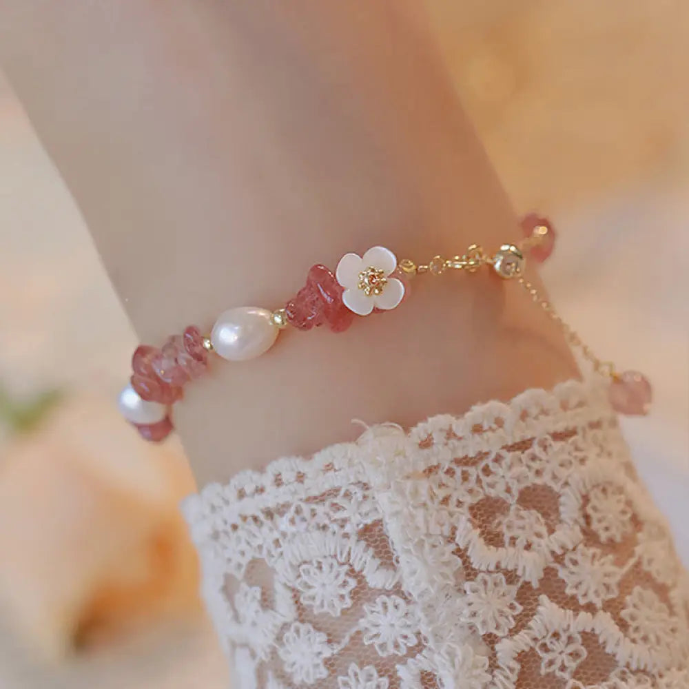 Buddha Stones White Flower Pearl Natural Irregular Strawberry Quartz Healing Chain Bracelet - Strawberry Quartz(Wrist