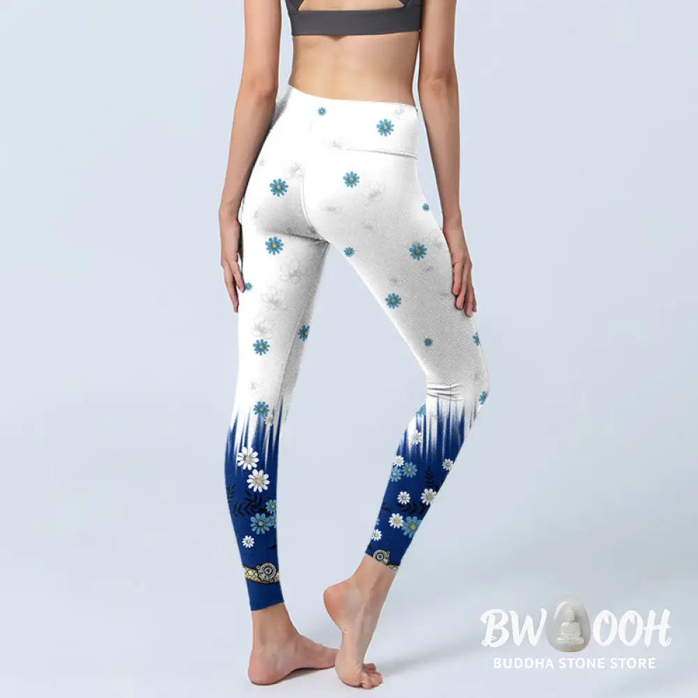 BWOOOH printed yoga leggings - White Flowers Grass Leaves Pattern Print