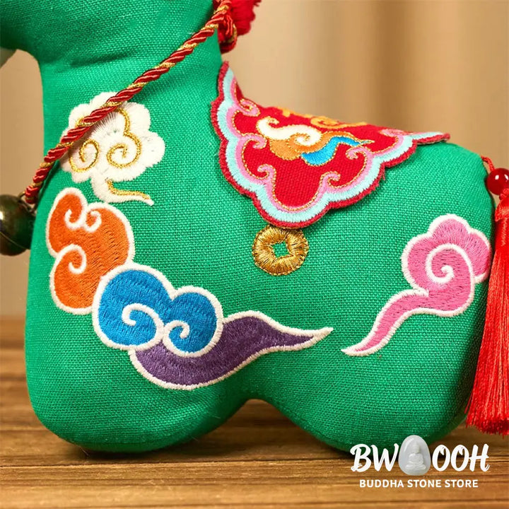 Buddha Stones Year of the Horse Copper Red String Fu Character Embroidery Prosperity Home Decoration - Decorations