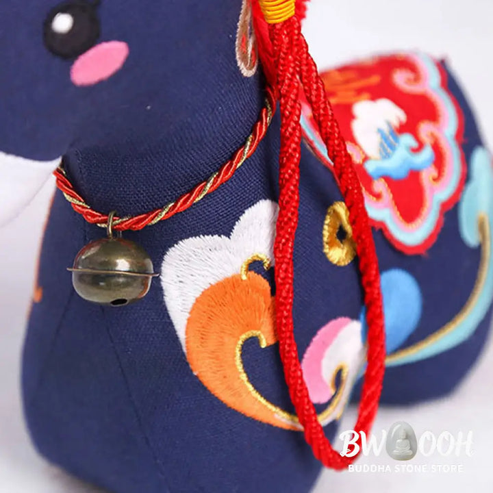 Buddha Stones Year of the Horse Copper Red String Fu Character Embroidery Prosperity Home Decoration - Decorations