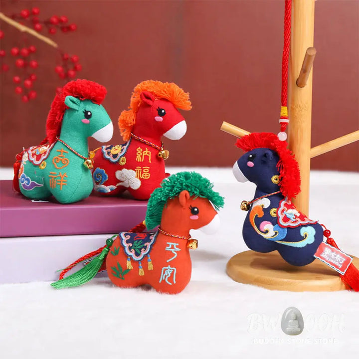 Buddha Stones Year of the Horse Copper Red String Fu Character Embroidery Prosperity Home Decoration - Decorations