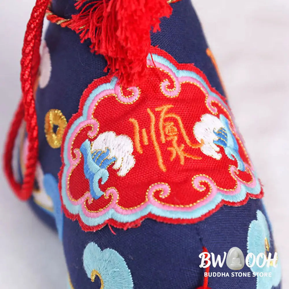 Buddha Stones Year of the Horse Copper Red String Fu Character Embroidery Prosperity Home Decoration - Decorations