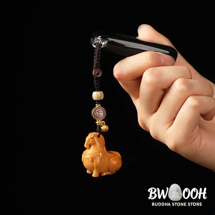 Buddha Stones Year Of The Horse Fu Character Small Leaf Red Sandalwood Various Sandalwood Balance Key Chain - Key Chain