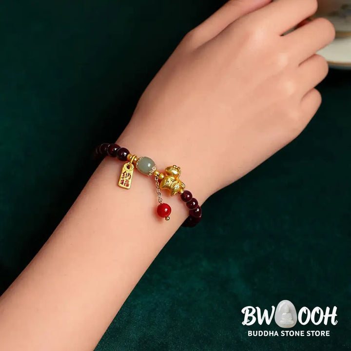 Buddha Stones Year Of The Horse Garnet Fu Character Lucky Fortune Charm Protection Bracelet - Bracelet