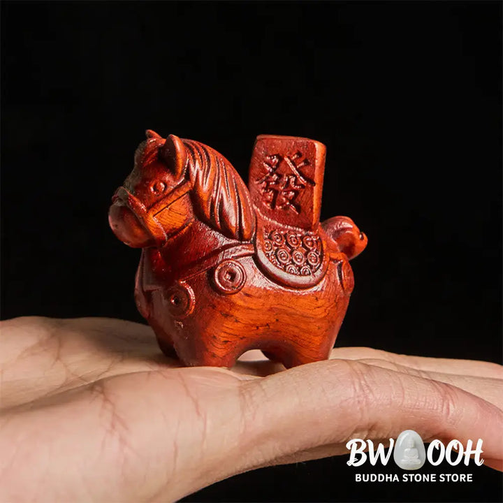 Buddha Stones Year of the Horse Get rich Green Sandalwood Small Leaf Red Sandalwood Linden Wood Animals Positive
