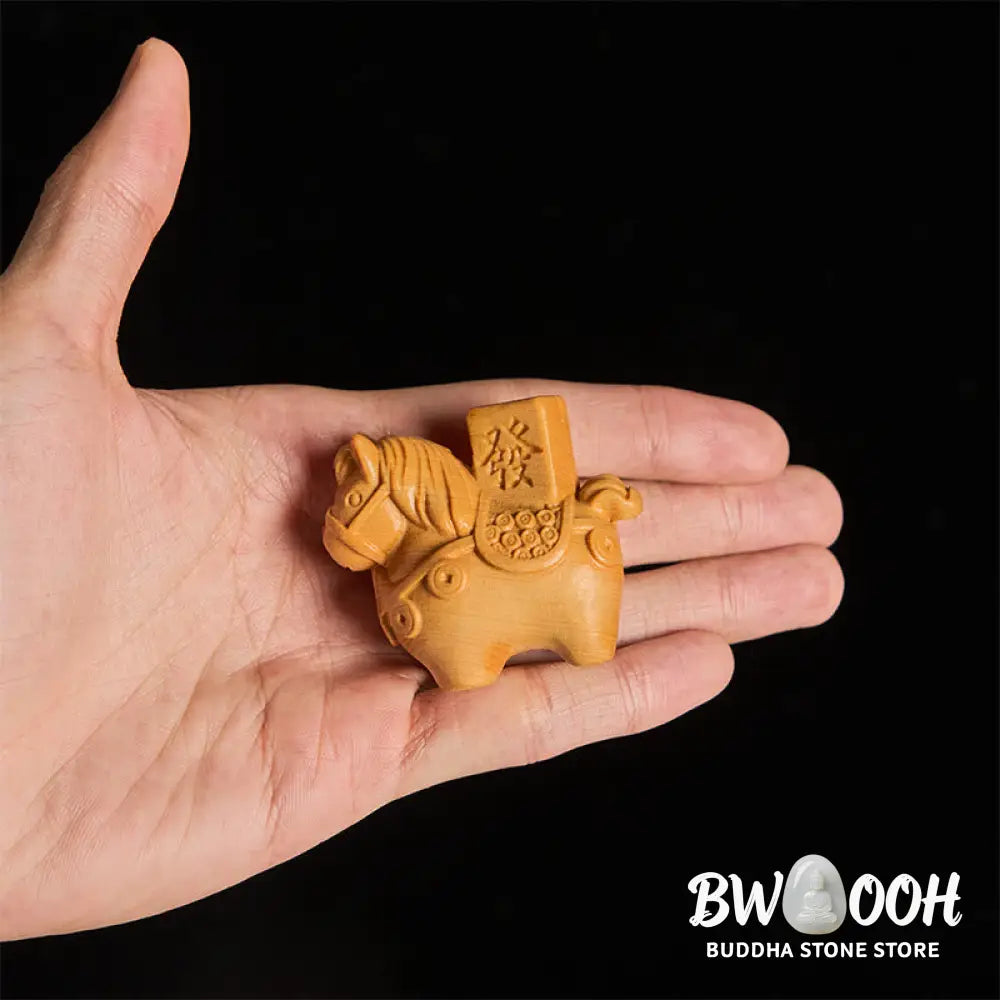 Buddha Stones Year of the Horse Get rich Green Sandalwood Small Leaf Red Sandalwood Linden Wood Animals Positive